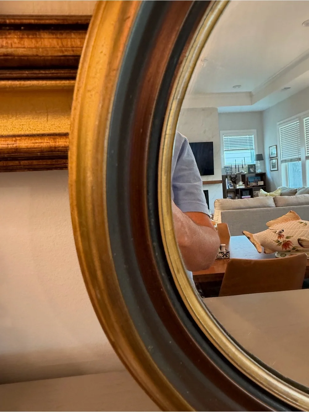 Antique Victorian Walnut Wooden Oval Wall Mirror 21x17” Gold Detail Deep Frame